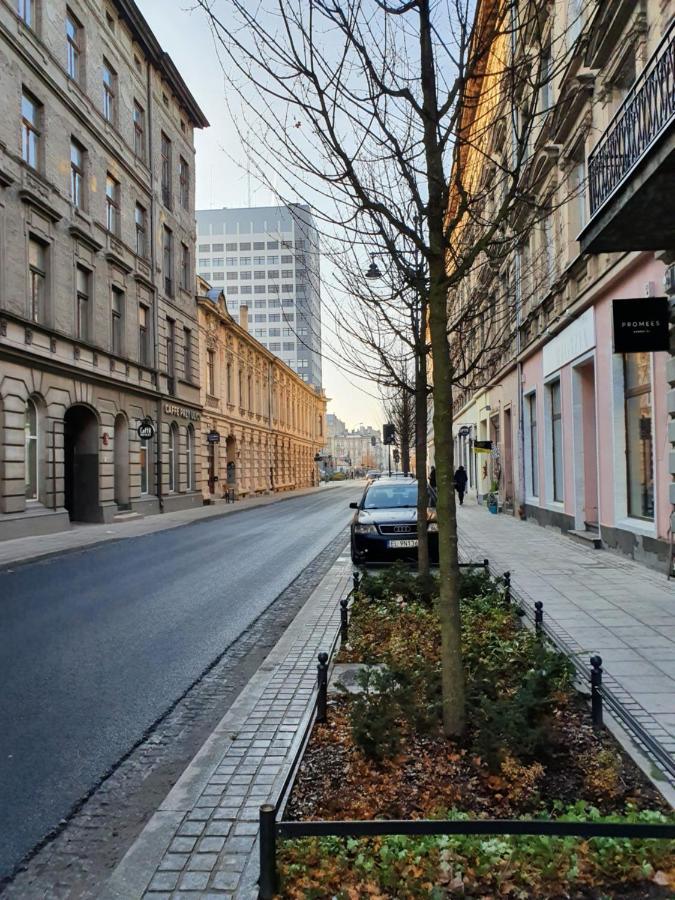 Takie Studio, Ze Zal Nie Wynajac Łódź Extérieur photo